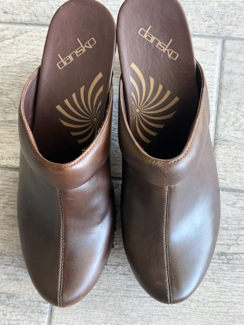 Dansko Rae Brown Crazy Horse Studded Mule Clog, NWT